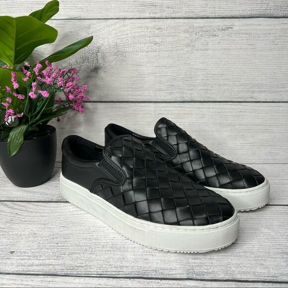 MARC Fisher Ltd MLCALLA Slip on Woven Leather Sneaker Size 9 - Picture 1 of 9